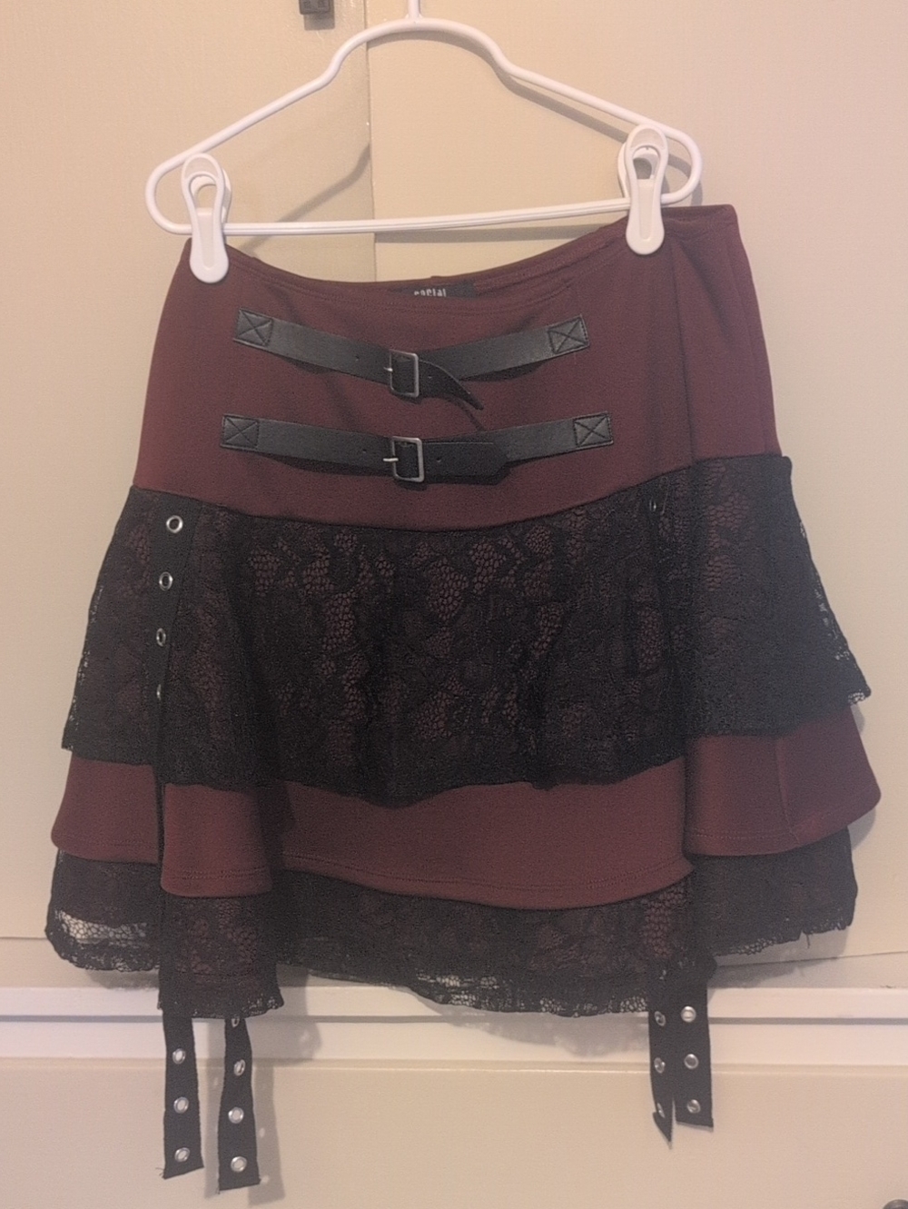 Lace-Trim A-Line Skirt with Buckle Straps - Burgundy
